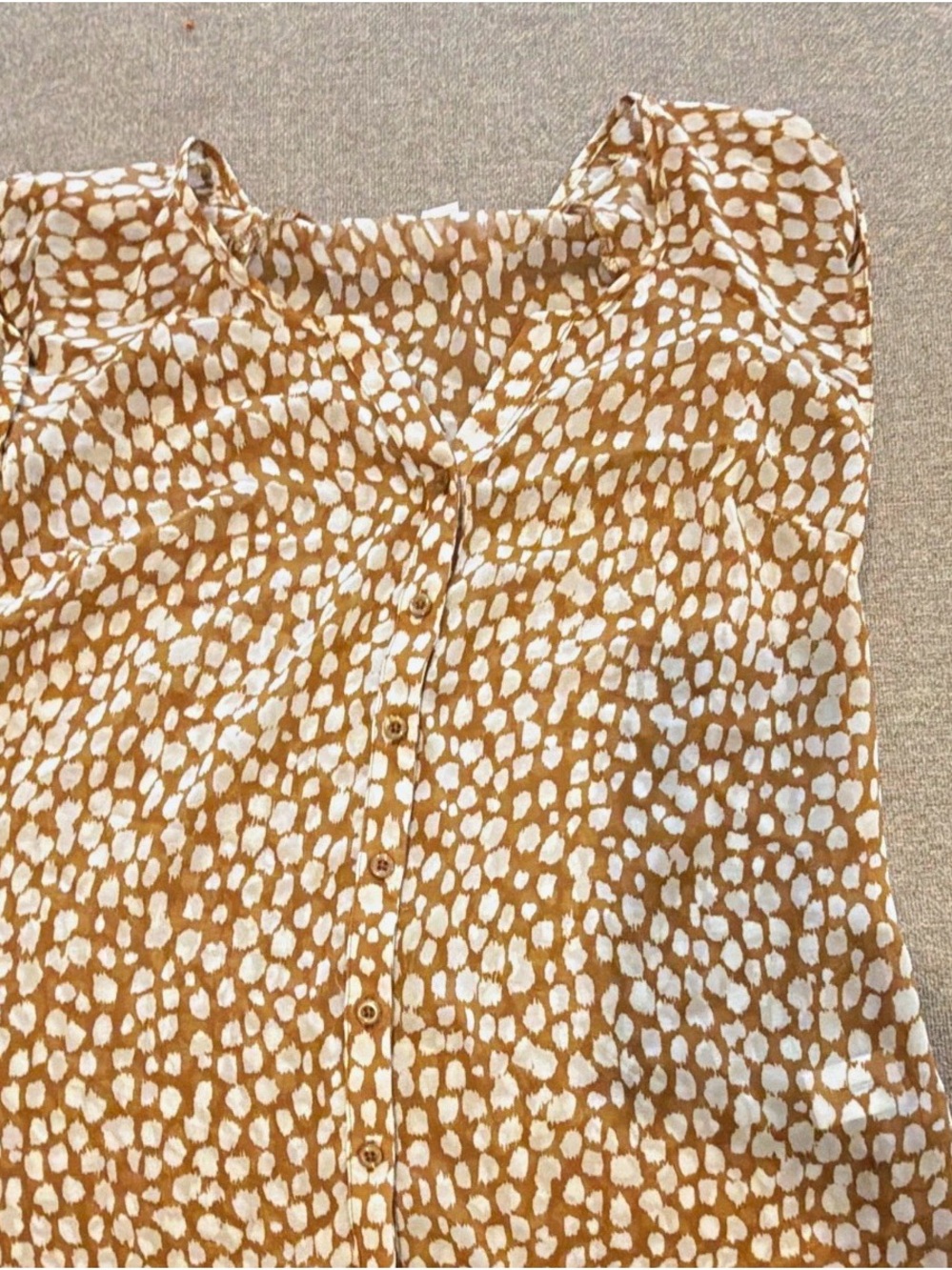 Old Navy Sheer Mocha Ivory Animal Print Blouse Size XS